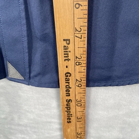 UNTUCKit Shirt men's Medium Button Up Performance Stretch Blue Casual Pocket - Picture 11 of 12